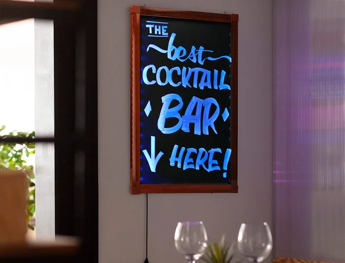 Liderpapel Pizarra de Cristal con LED para Rotuladores Tiza, Caballete Madera, 50x90cm Liderpapel Pizarra de Cristal con LED para Rotuladores Tiza, Caballete Madera, 50x90cm