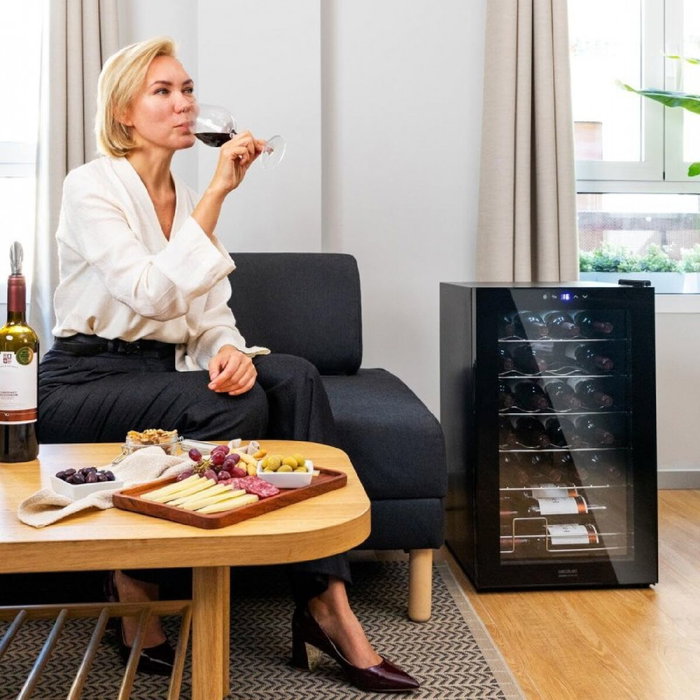 Vinoteca Cecotec GrandSommelier 2450 Negro