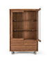 Giner y Colomer Vitrina de Madera Maciza de Acacia y Cristal, 190 cm, con 2 Puertas y 4 Cajones, Estructura Moderna con Patas Metálicas - Natural
