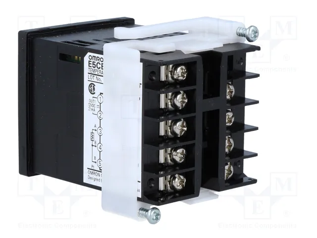 OMRON E5CB-Q1P Regulador de Temperatura Pt100 SSR OMRON E5CB-Q1P Regulador de Temperatura Pt100 SSR