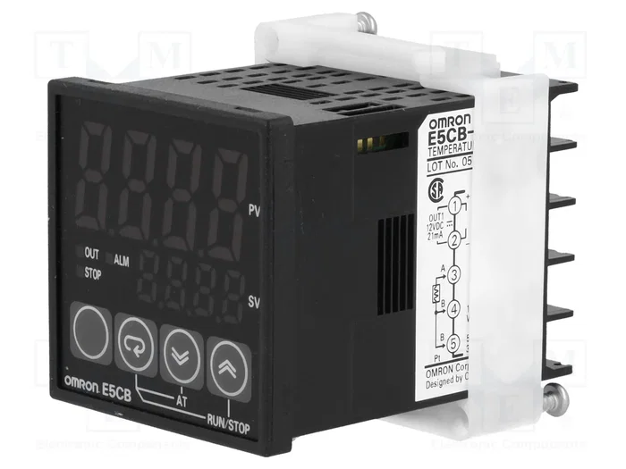 OMRON E5CB-Q1P Regulador de Temperatura Pt100 SSR OMRON E5CB-Q1P Regulador de Temperatura Pt100 SSR