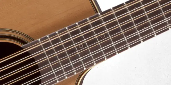 Takamine P3DC-12 Guitarra Electroacústica de 12 Cuerdas Dreadnought con Cutaway Takamine P3DC-12 Guitarra Electroacústica de 12 Cuerdas Dreadnought con Cutaway