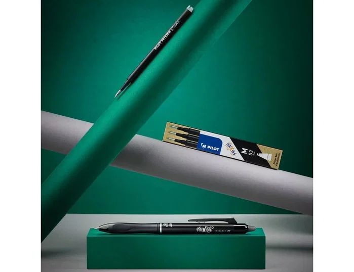 Pilot Set de 10 Bolígrafos Frixion Ball Plus Tinta Borrable Negra 0,7 mm
