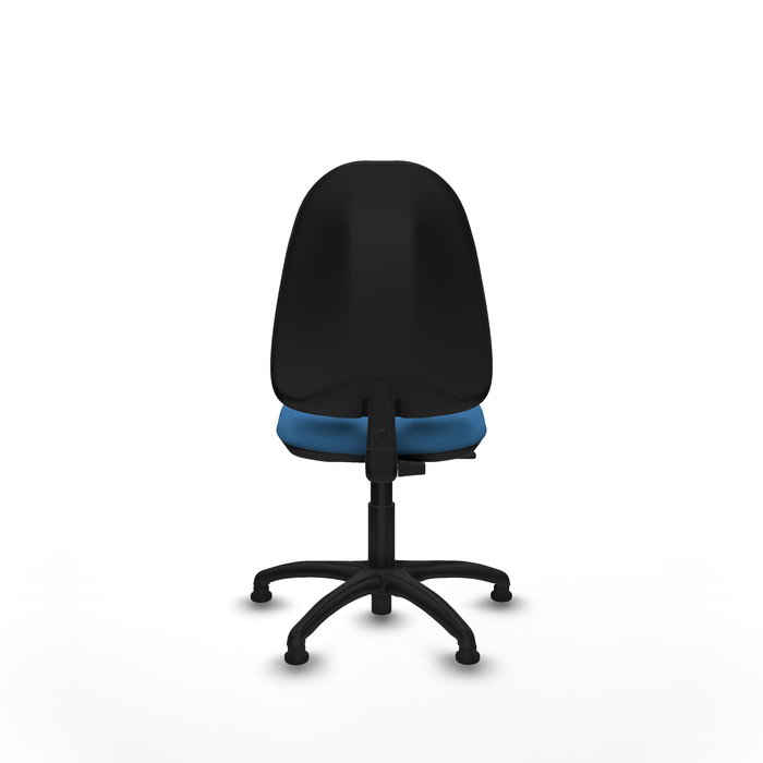 Silla de oficina Algarra con mecanismo Contacto permanente básico tapizada con Similpiel color Azul claro. Equipada con Base poliamida negra, Sin brazosy Topes