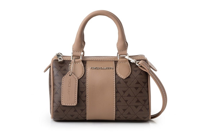 Vince Camuto Bolso de mano monograma marrón, polipiel, 21x13x13 cm Vince Camuto Bolso de mano monograma marrón, polipiel, 21x13x13 cm