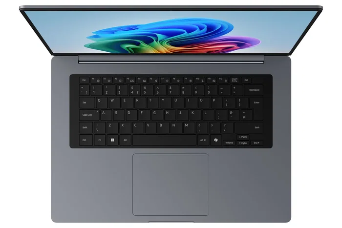 Samsung Galaxy Book6 16 Pulgadas Intel Core Ultra 5, 16GB RAM, 1TB SSD, Gris