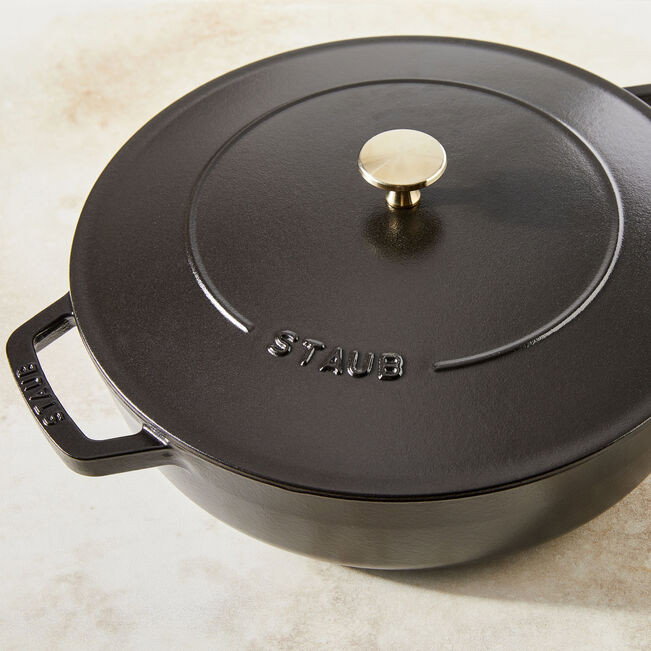Staub Brater Chistera 28 cm Negra, Hierro Fundido Esmaltado 3.7L, Resistente a 260°C y Lavavajillas, Ref. 40511-472