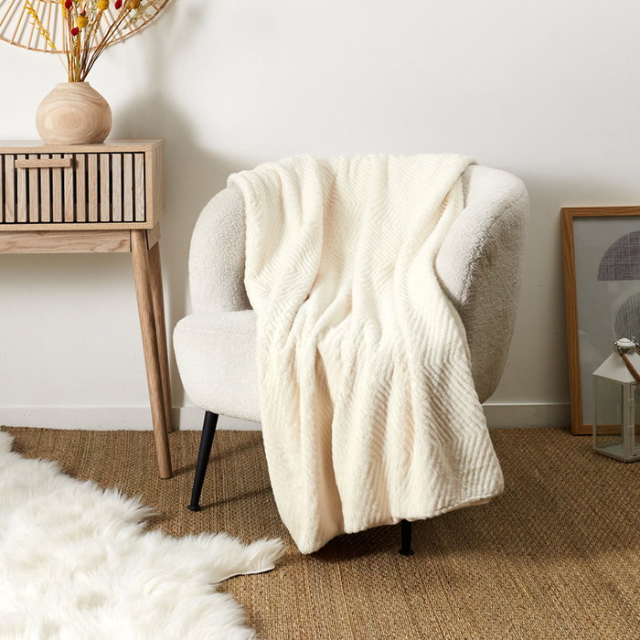 Home Deco Factory Manta Piel Sintética Blanco 120x150 cm Suave Geométrica Zig-Zag Colección Natural Poliéster