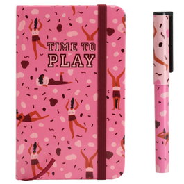 CMP General Libreta con Bolígrafo "Time to Play" - Libreta Tapa Dura con Elástico y Marcador, 160 Páginas Blancas, 14x9x1.2 cm - cmP General