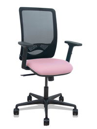 Silla de oficina Zulema con mecanismo Sincro tapizada con Tela color Rosa y malla color Negro. Equipada con lumbar 1D, Brazos 2D y Ruedas 65mm nailon