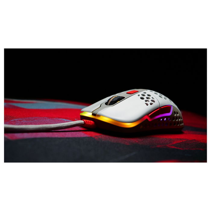 Cherry XTRFY MSM M42 Ratón Óptico USB Tipo A 16000 DPI Multicolor con Iluminación RGB Cableado para Gaming
