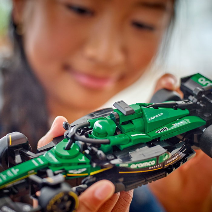 LEGO Speed Champions Aston Martin Aramco F1 AMR24 77245