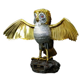 Star Ace Toys Estatua Bubo Gold Patina Edition Furia de titanes