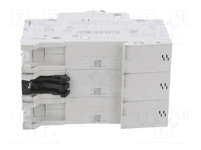 ABB S200 Interruptor magnetotérmico 3 polos 40A 6kA ABB S200 Interruptor magnetotérmico 3 polos 40A 6kA