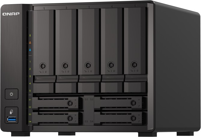 QNAP TS-H973AX NAS Torre Ryzen Embedded V1500B 32 GB DDR4 9 Bahías