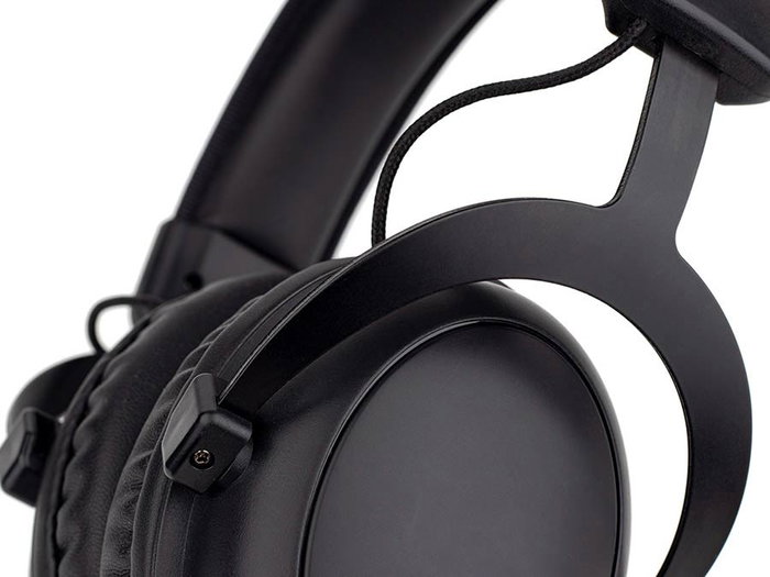 Auriculares Profesionales Cerrados Gatt Audio