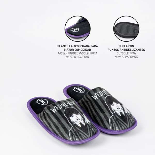 Cerdá Zapatillas de Casa Abierta Wednesday Talla 32/33 Negro Niña