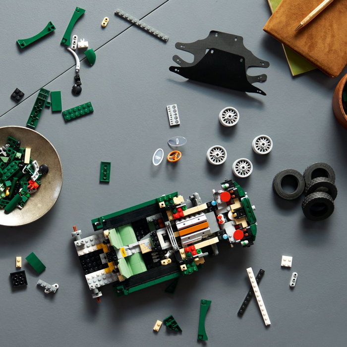 LEGO Icons 11381 Jaguar E-Type LEGO Icons 11381 Jaguar E-Type