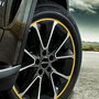 OCC Motorsport Protector de Llantas Amarillo, 600 x 2 cm, Adhesivo 3M, Ref: OCCDEC014
