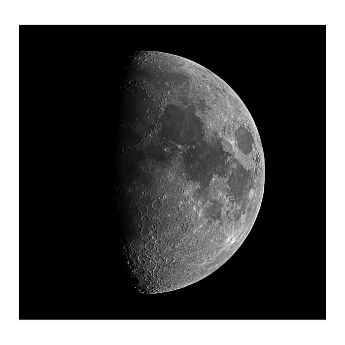 Bresser Refraktor Telescopio Astronómico Automático GOTO 80/400, Montura Altacimutal, Trípode de Aluminio Incluido - Negro