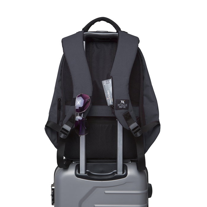 Zoozie Bags 2709 Bolsa para Portátil hasta 15.6 Pulgadas, Resistente al Agua con Puerto USB, Color Fume, Capacidad 25-30 L Zoozie Bags 2709 Bolsa para Portátil hasta 15.6 Pulgadas, Resistente al Agua con Puerto USB, Color Fume, Capacidad 25-30 L