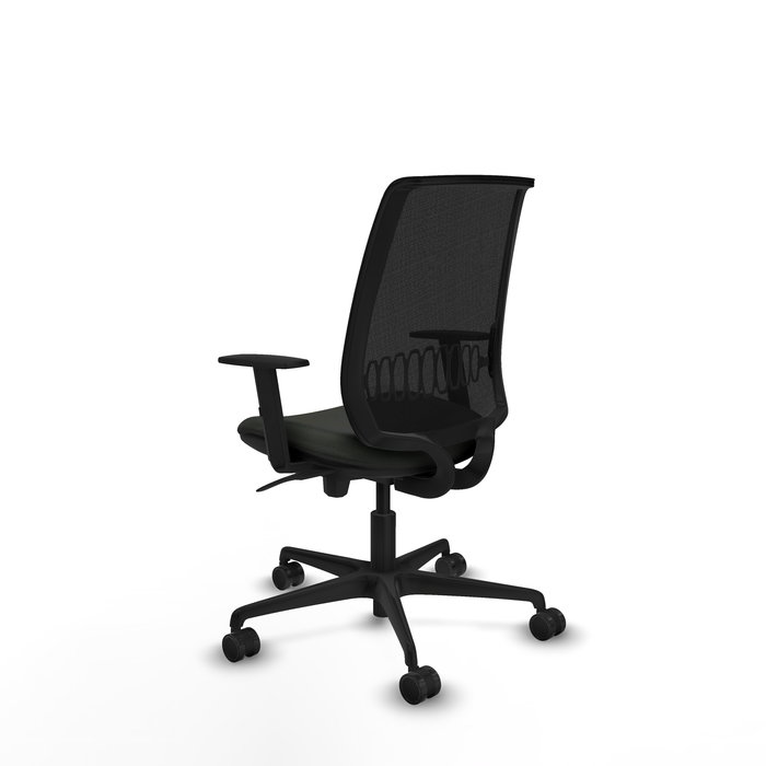 Silla de oficina Alares con mecanismo Sincro tapizada con Tela color Negro. Equipada con lumbar 1D, Brazos 1D y Ruedas 65mm nailon