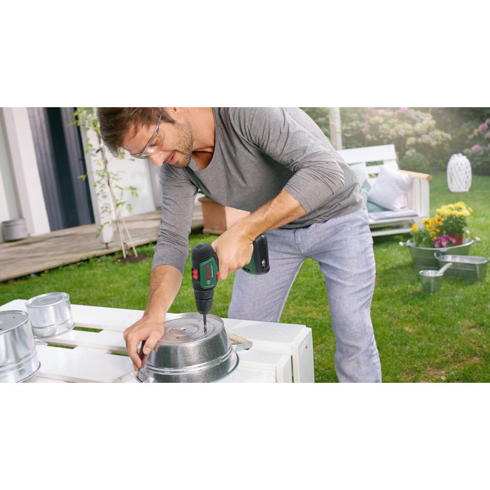 Bosch UniversalDrill 18V Taladro atornillador inalámbrico con batería 1.5 Ah