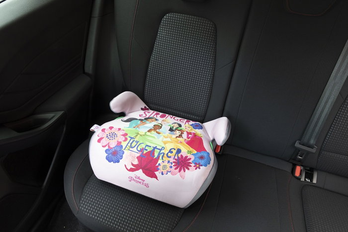 Licensing Asiento Alzador Sao Princess CZ11491 I-Size R129 para Niños de 125-150 cm con Diseño Disney Ergonómico y Lavable