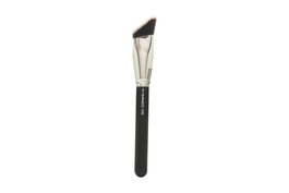 MAC Wedge 171S Foundation Brush