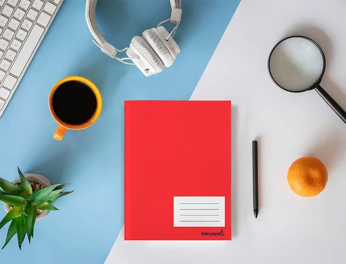 Liderpapel Libreta Smart A5+ de 32 hojas Cuadro 6mm con margen