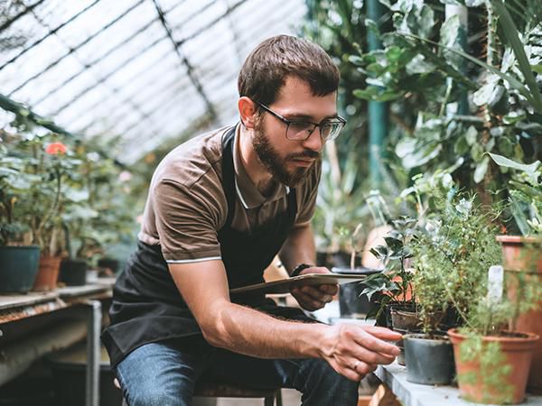 HP LaserJet Pro MFP 4102dw Impresora Multifunción para Máxima Productividad