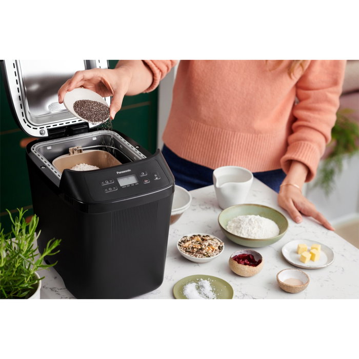 Panasonic SD-PN 100 KXE Mini panificadora, negro