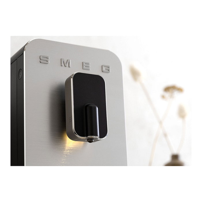 Smeg BCC11BLMEU Máquina Espresso Automática 1.4L 1350W Negro