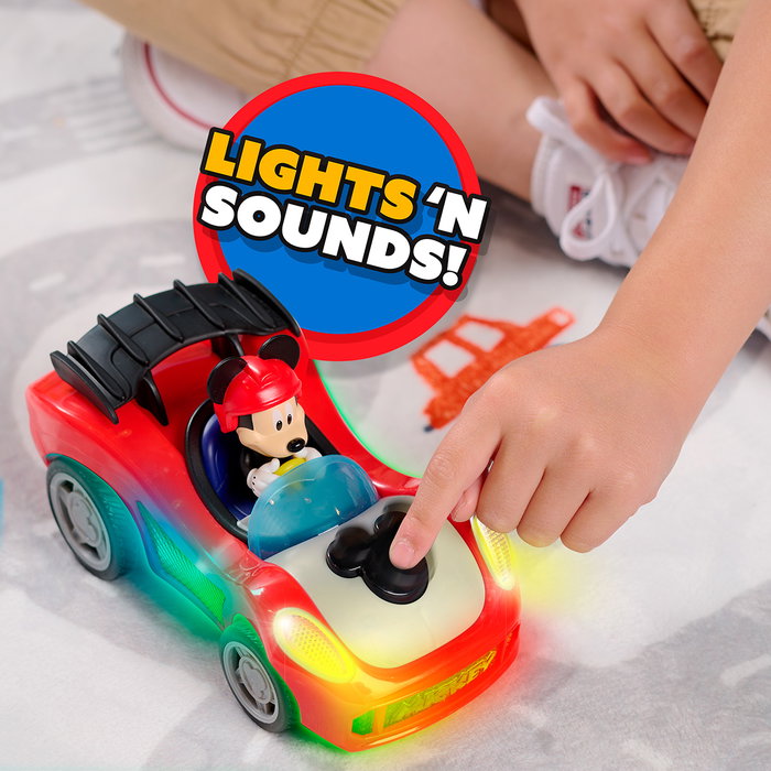 Just Play Vehículo Rev 'N Go Mickey Mouse 38587 - Coche de carreras Disney Junior con luces y sonidos, multilingüe