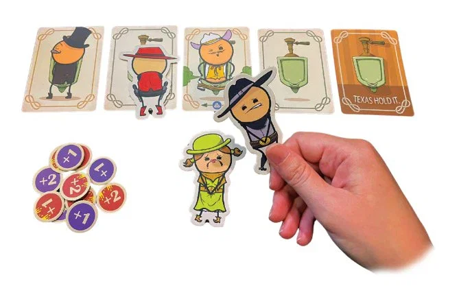 Asmodee Texas Hold It Juego de Mesa de Cartas, de Faroles y Mentiras, para 2 a 6 Jugadores, Partidas de 10-15 Minutos, Recomendado para Adolescentes de 14 Años o Más