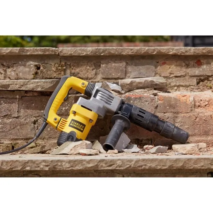 Stanley Fatmax Trituradora de ramas con cable - 1010 W - SFMEH220K-QS