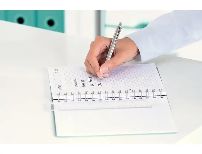 Leitz Wow Cuaderno espiral wiro tapa polipropileno Din A5 80 hojas cuadro 5 mm turquesa Leitz Wow Cuaderno espiral wiro tapa polipropileno Din A5 80 hojas cuadro 5 mm turquesa