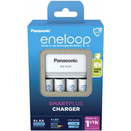 Panasonic Eneloop Smart Plus BQ-CC55 con 4 baterías AA de 2000 mAh
