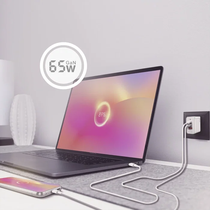 Aisens Cargador GaN 65W Blanco con 2xUSB-C y 1xUSB-A