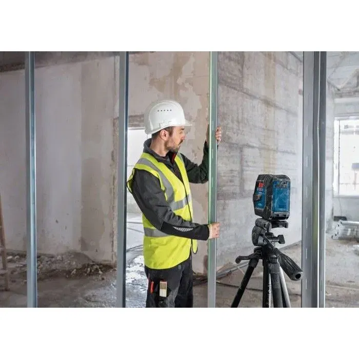 Bosch Professional GLL 20-22 G Láser de línea verde, Doble alimentación, Precisión ± 0,3 mm/m