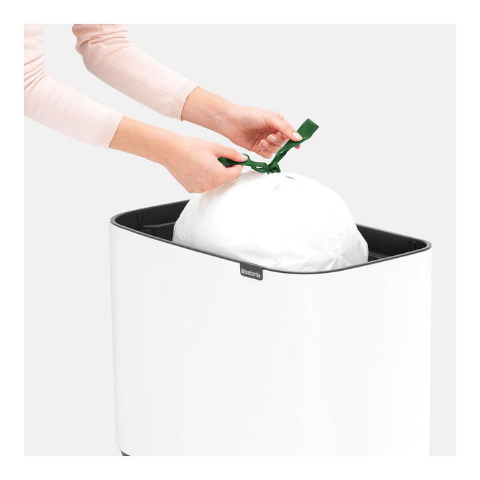 Brabantia Cubo de Basura Bo Touch Bin 36 Litros Blanco Plástico Rectangular Extraíble, 540 x 315 x 680 mm