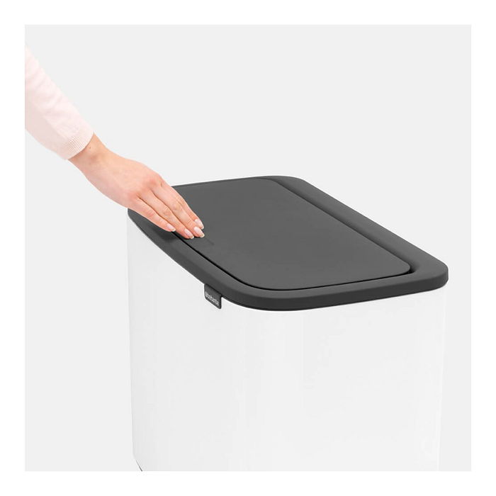 Brabantia Cubo de Basura Bo Touch Bin 36 Litros Blanco Plástico Rectangular Extraíble, 540 x 315 x 680 mm