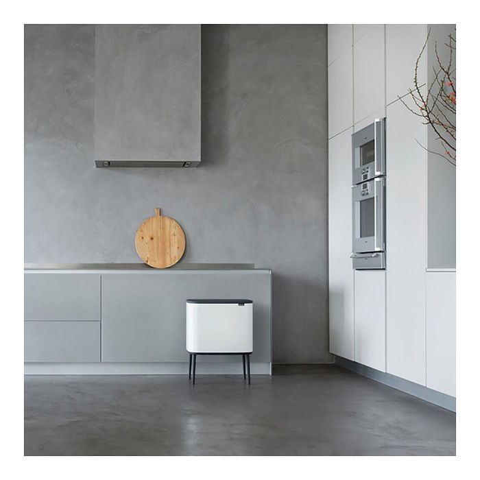 Brabantia Cubo de Basura Bo Touch Bin 36 Litros Blanco Plástico Rectangular Extraíble, 540 x 315 x 680 mm