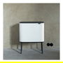 Brabantia Cubo de Basura Bo Touch Bin 36 Litros Blanco Plástico Rectangular Extraíble, 540 x 315 x 680 mm