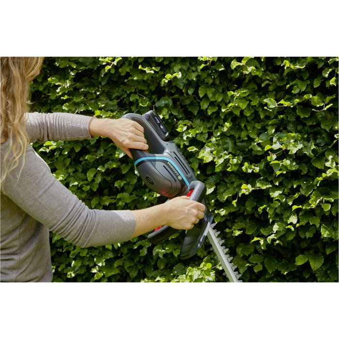 Gardena ComfortCut 50/18V-P4A Ready-To-Use Set