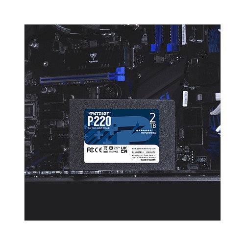 Patriot P220 2 TB Black SATA III 6 Gb/s 2.5 pulgadas SSD