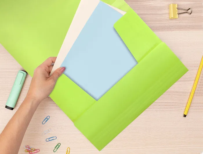 Liderpapel Carpeta Liderpapel Gomas Solapas Polipropileno DIN A4 Amarillo Fluor Opaco 100 Hojas