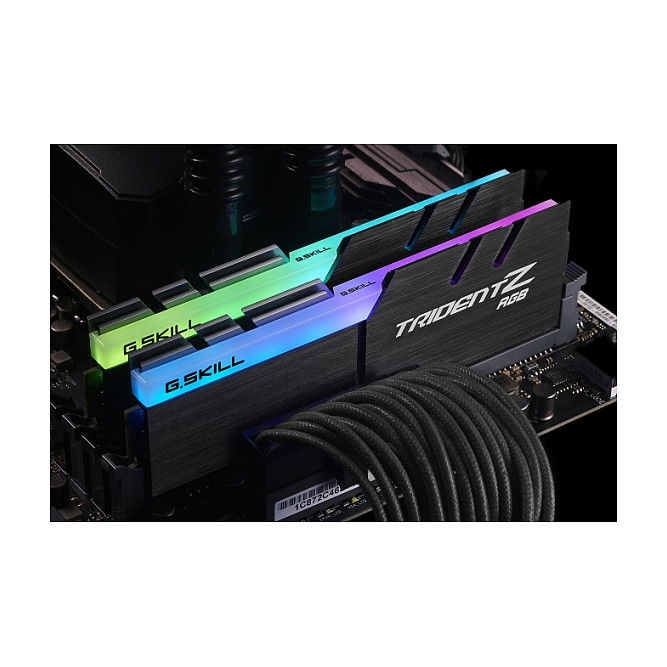 G.Skill F4-3200C16D-32GTZRX TridentZ RGB Series AMD Edition 32GB (2x16GB) DDR4 3200MHz CL16