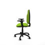 Silla de oficina Algarra con mecanismo Contacto permanente básico tapizada con Similpiel color Pistacho. Equipada con Base poliamida negra, Brazos 2D y Ruedas autofrenantes