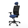 Silla de oficina Zulema con mecanismo Sincro tapizada con Tela color Azul marino y malla color Negro. Equipada con lumbar 1D, Brazos 2D, Cabecero Fijo y Ruedas 65mm nailon